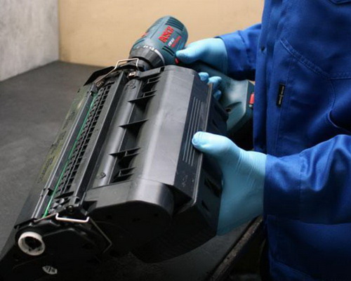 заправить тут